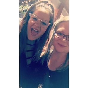 Meet your Posher, Lauryn